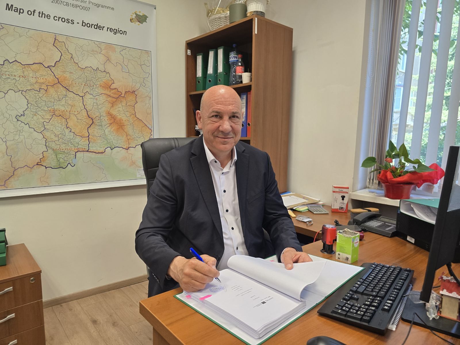 Подписване на договор за субсидия по SHARE